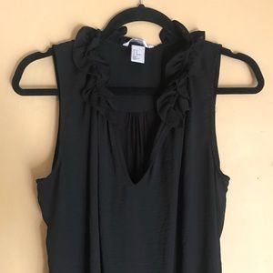 🌟3 for $15+$4.99 shipping🌟Ruffle Tank